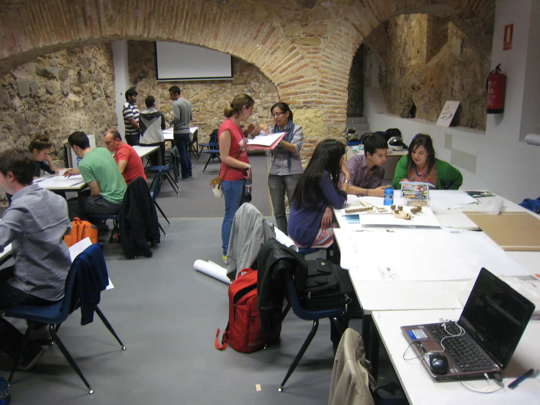 Jornada de trabajo compartido del Taller 12 Horas